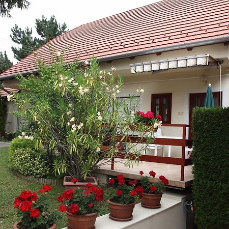 Erika Apartmanházak Hévíz Exterior foto