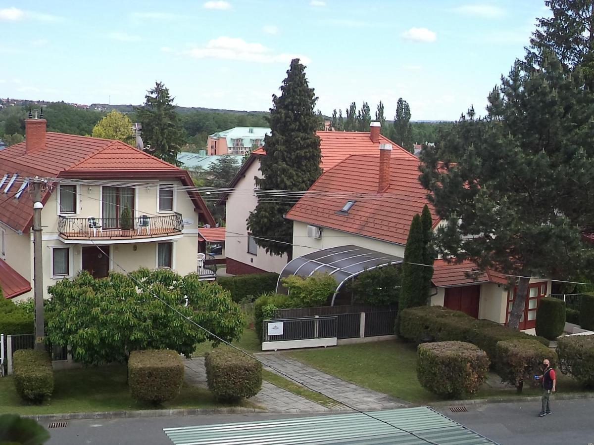 Erika Apartmanházak Hévíz Exterior foto