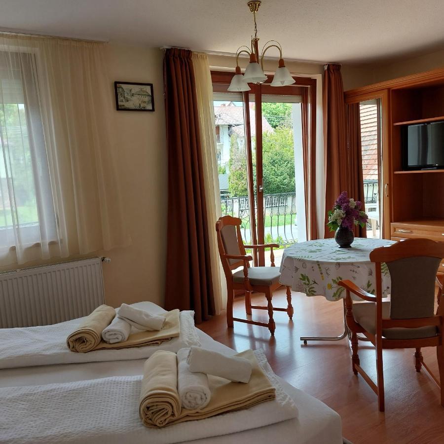 Erika Apartmanházak Hévíz Exterior foto