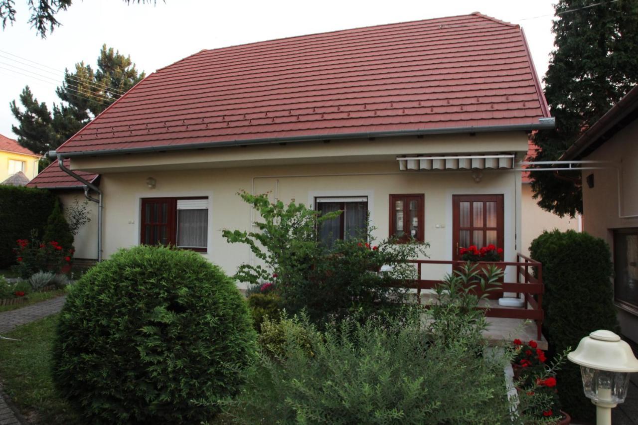 Erika Apartmanházak Hévíz Exterior foto