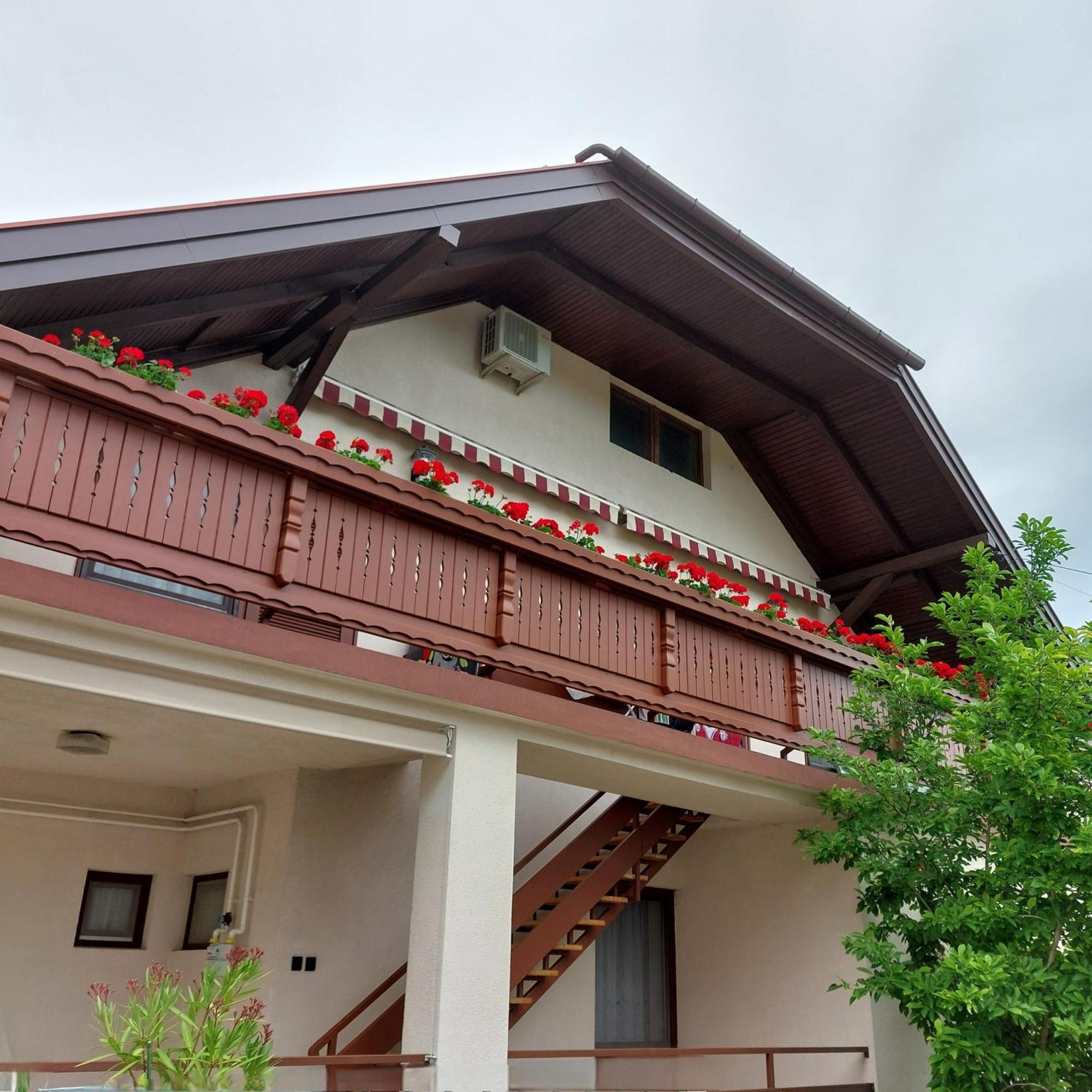Erika Apartmanházak Hévíz Exterior foto