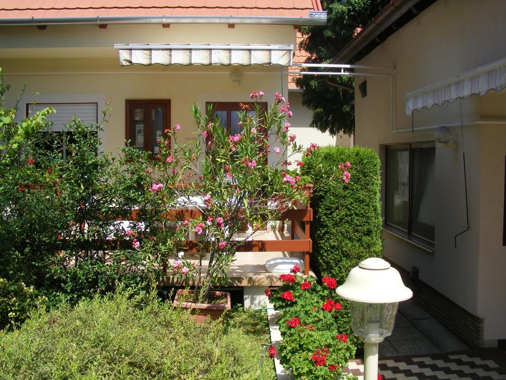 Erika Apartmanházak Hévíz Exterior foto