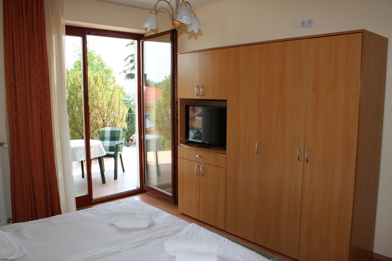 Erika Apartmanházak Hévíz Exterior foto