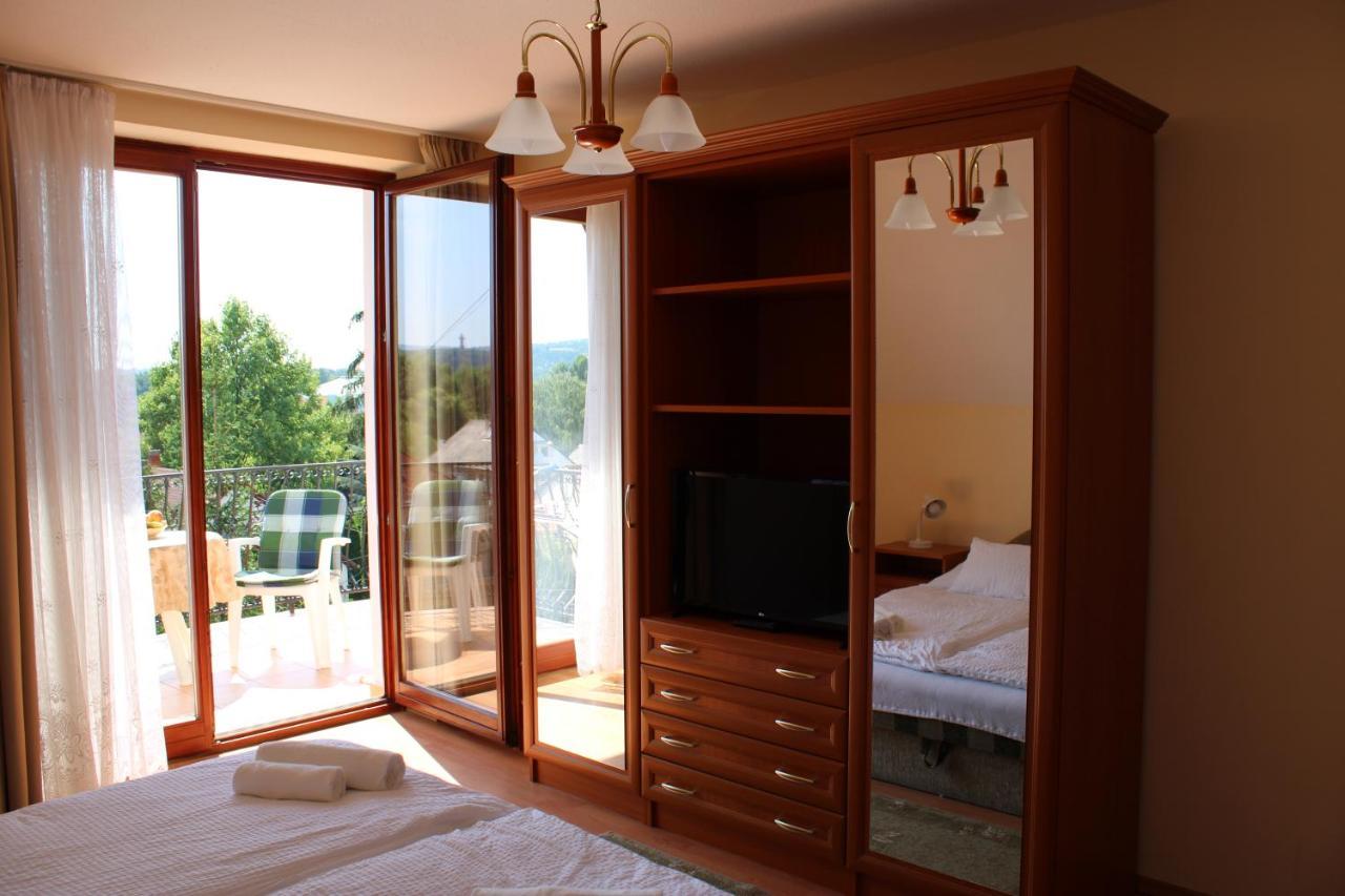 Erika Apartmanházak Hévíz Exterior foto