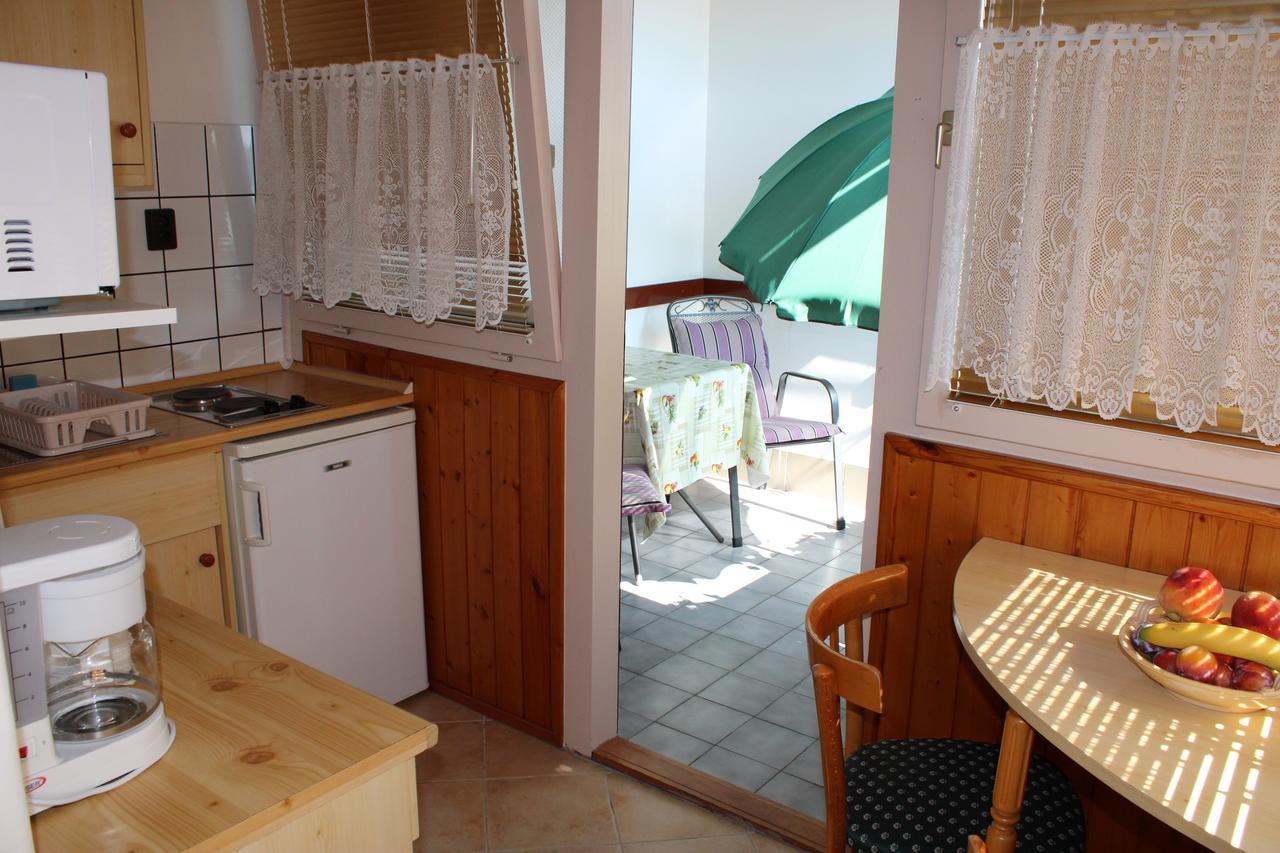 Erika Apartmanházak Hévíz Exterior foto
